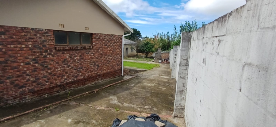 6 Bedroom Property for Sale in Dawn Eastern Cape